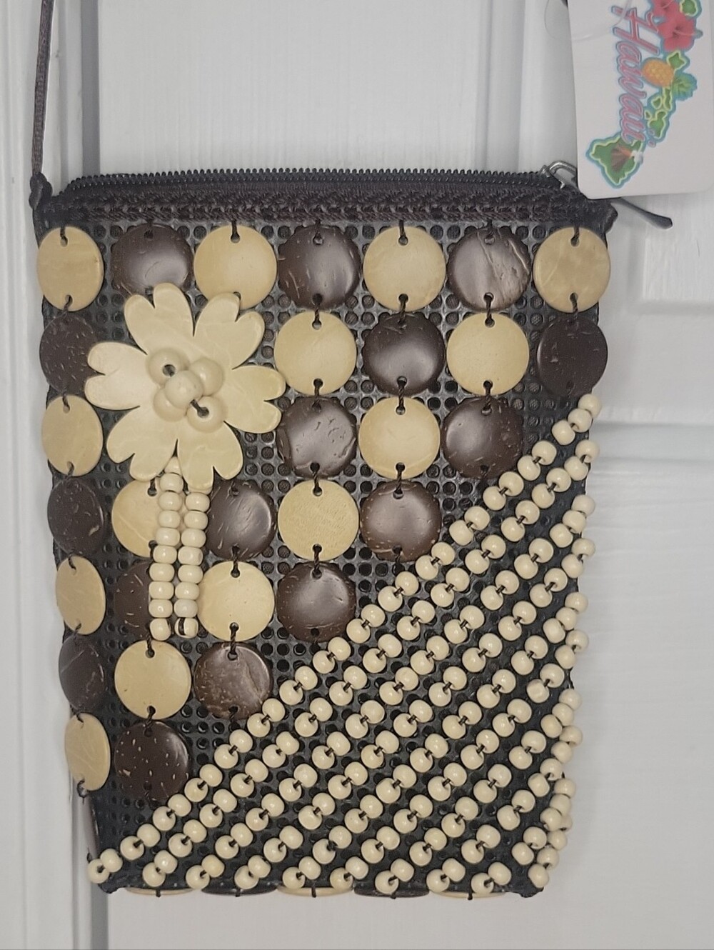 Island Sense Hawaii Beaded Floral Crossbody Bag Coconut Shell NWT Boho Beach